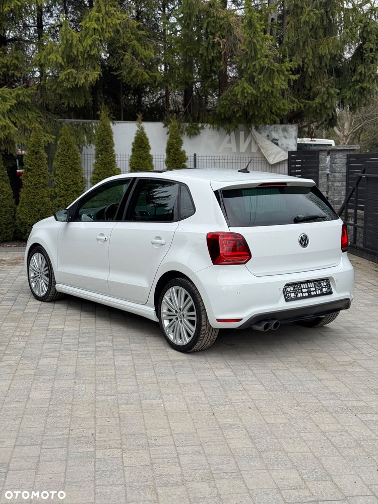 Volkswagen Polo - 4
