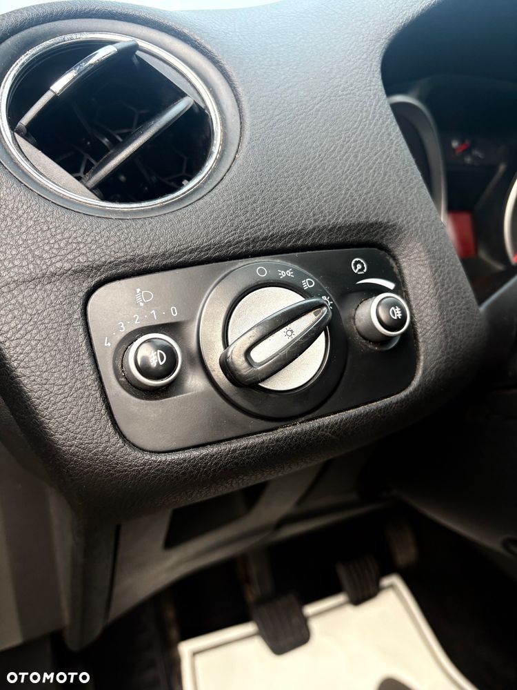 Ford Mondeo 1.6 Titanium - 16