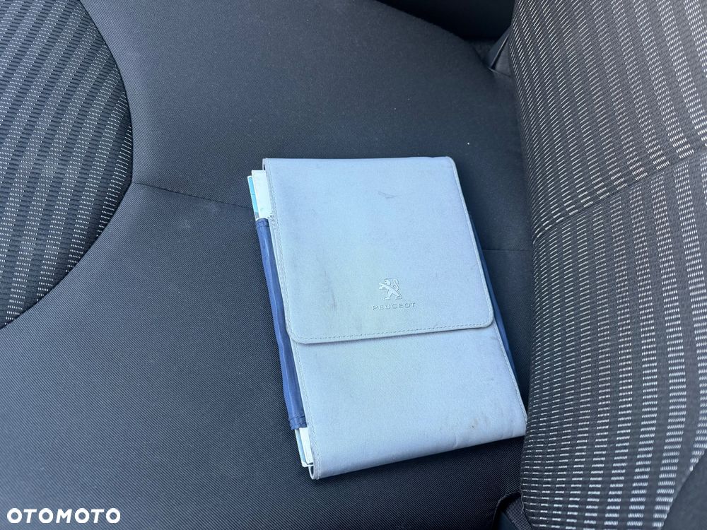 Peugeot 107 (70) 68 envy - 9