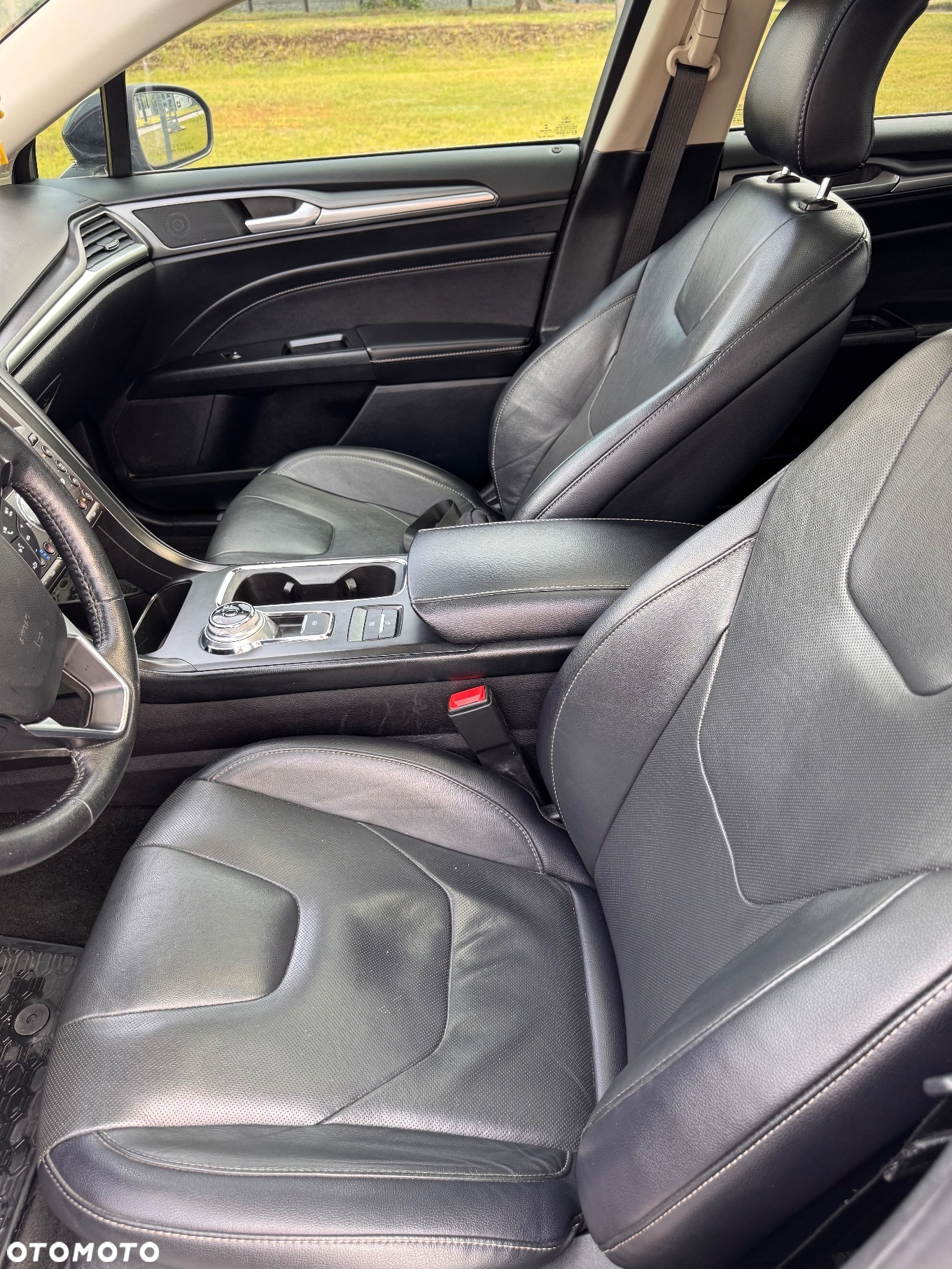 Ford Fusion - 8