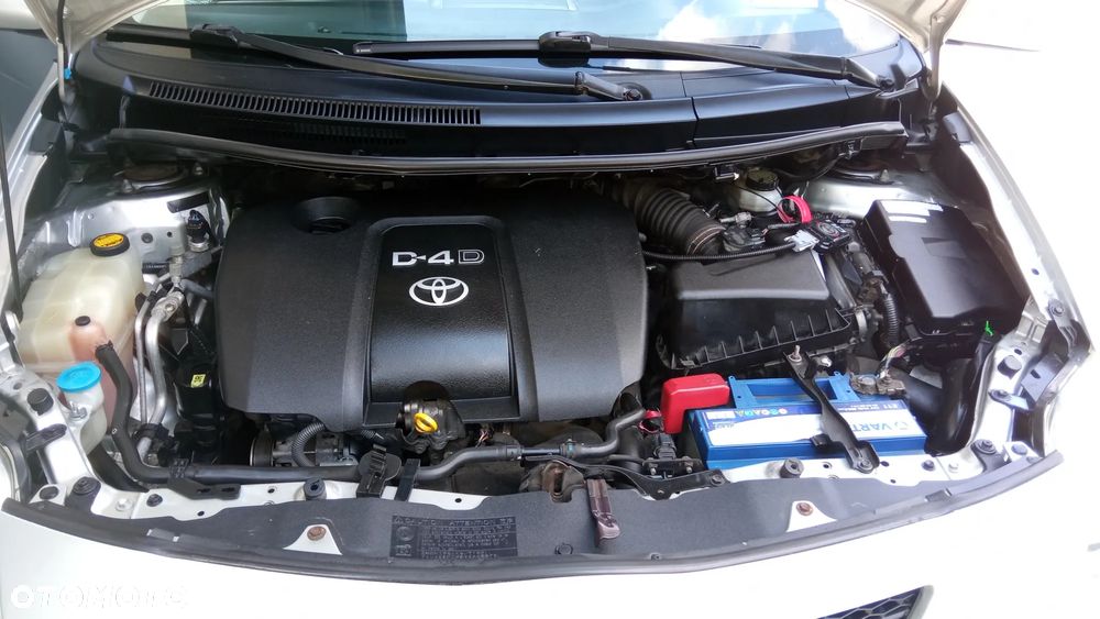 Toyota Auris 1.4 D-4D Luna - 23