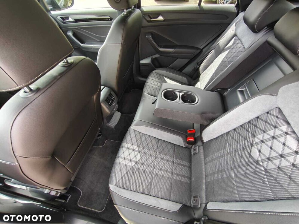 Volkswagen T-Roc 1.5 TSI R-Line DSG - 20
