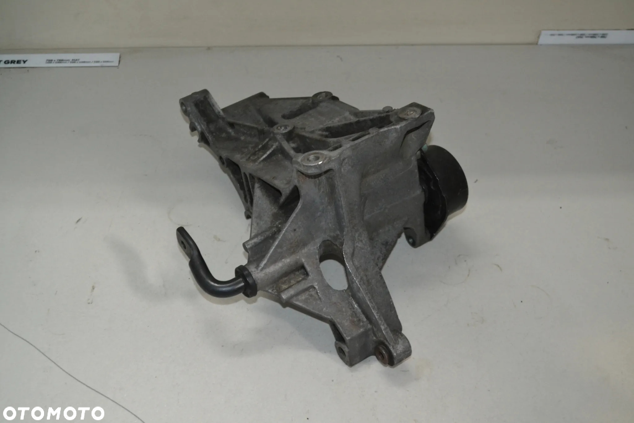 VW AUDI SEAT SKODA 1,9 TDI ŁAPA MOCOWANIE ALTERNATORA NAPINACZ 028903143AB - 4
