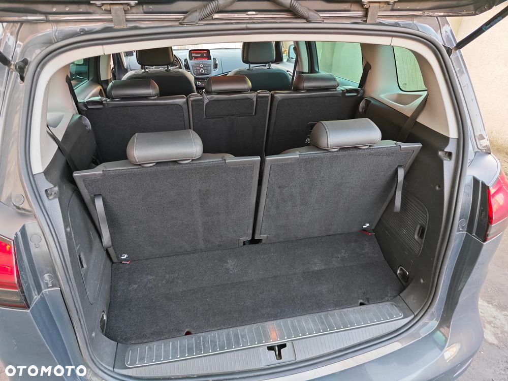 Opel Zafira Tourer 2.0 CDTI Style - 30