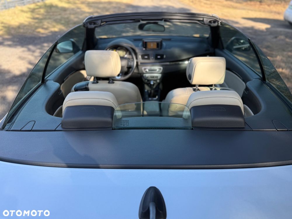 Renault Megane TCe 130 Dynamique - 10