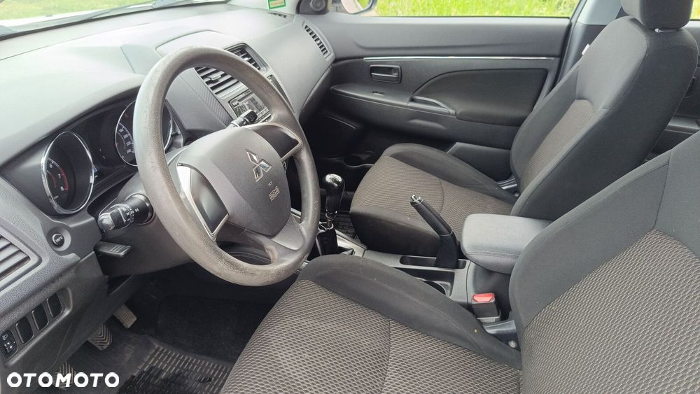 Mitsubishi ASX 1.6 Invite - 14