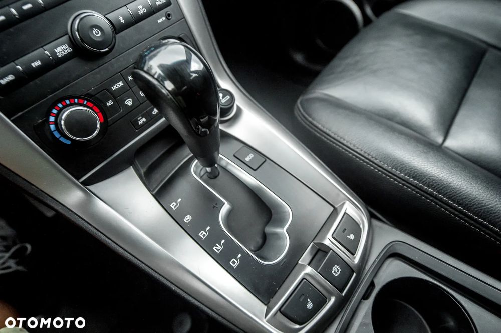 Chevrolet Captiva 2.4 AWD Automatik LT+ - 28