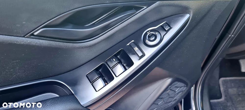 Hyundai ix20 1.4 blue Comfort - 22