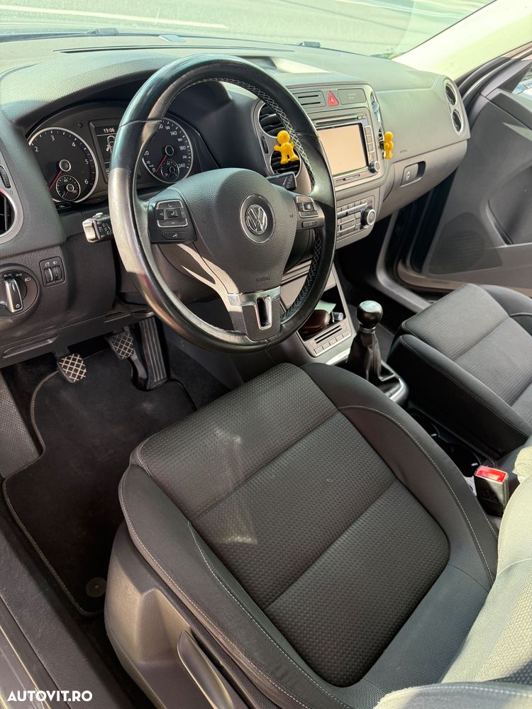 Volkswagen Tiguan 2.0 TDI 4Motion Track & Field - 5