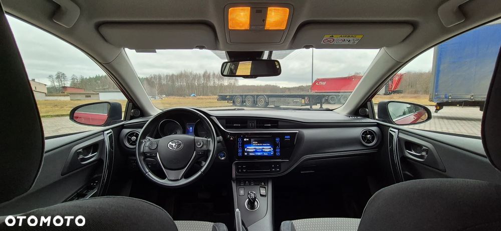 Toyota Auris - 20