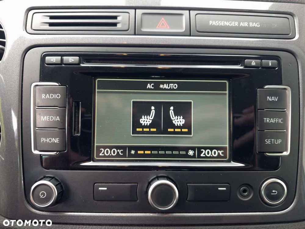 Volkswagen Tiguan 2.0 TDI Perfectline - 19