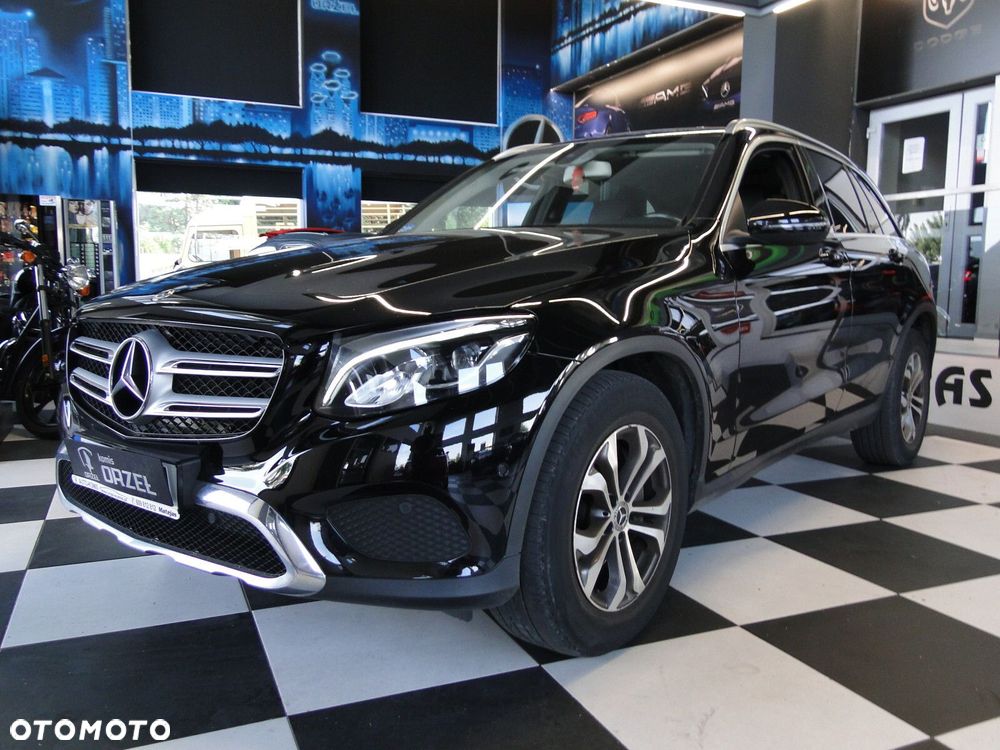 Mercedes-Benz GLC - 4