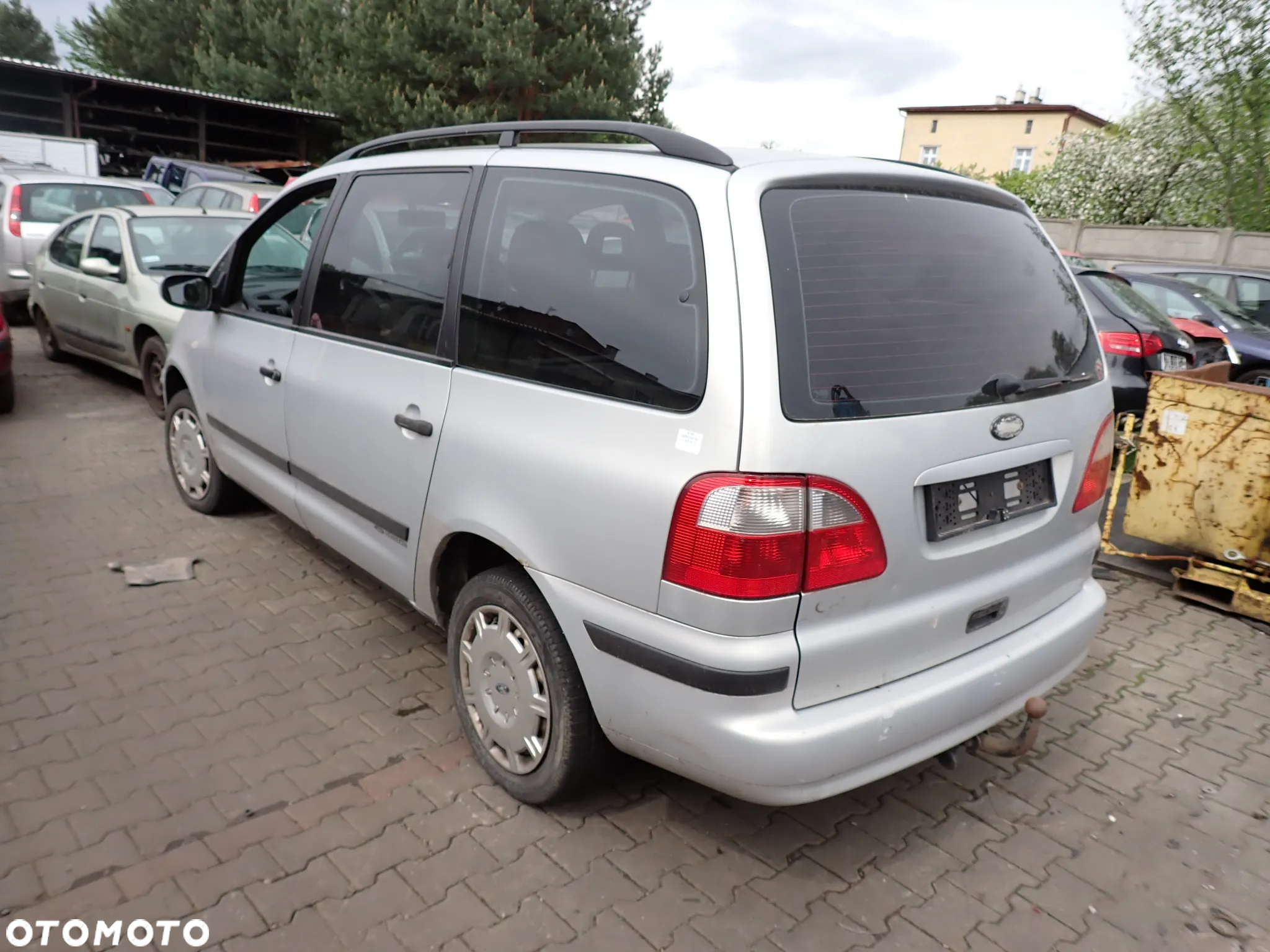 CZĘŚCI - Ford Galaxy I MK1 2,0 B 115KM LIFT FL 5B VXT75 LAKIER Satin Silver 2003r. INDEX - 8789 - 4