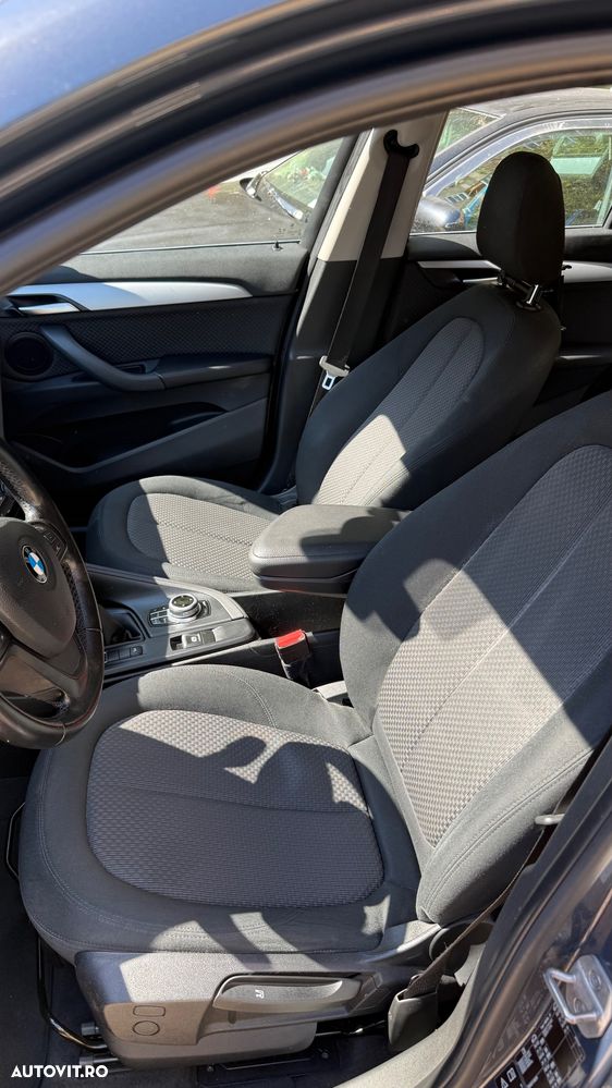 BMW X1 2017 — imagine 10