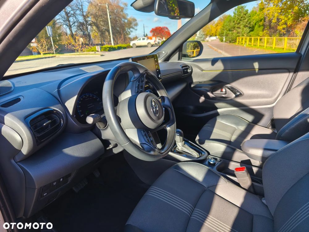 Toyota Yaris Cross - 10