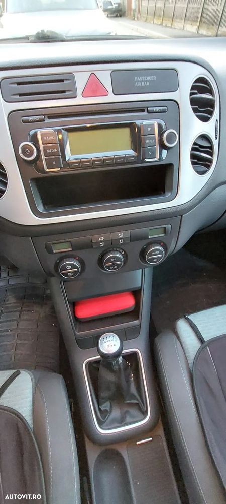 Volkswagen Golf Plus - 12