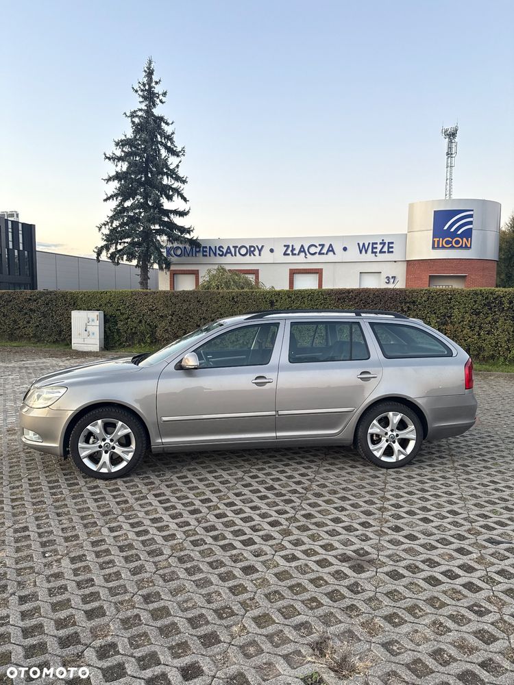 Skoda Octavia 1.8 TSI Elegance - 8
