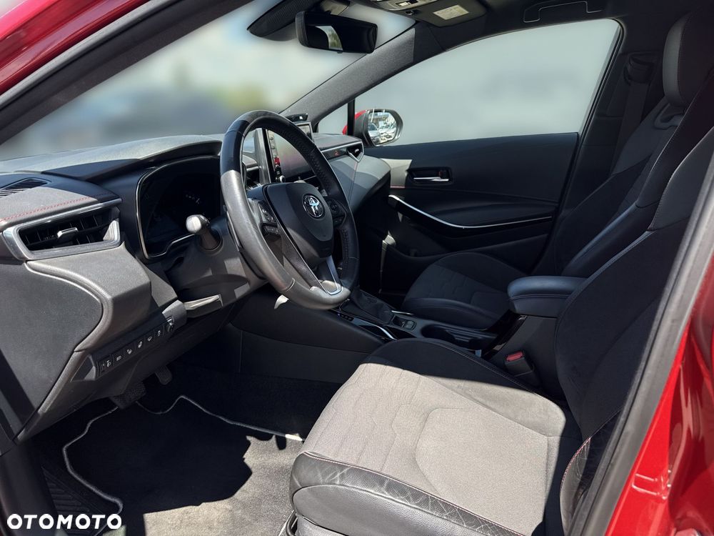 Toyota Corolla - 11