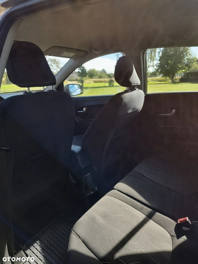 Kia Picanto - 8