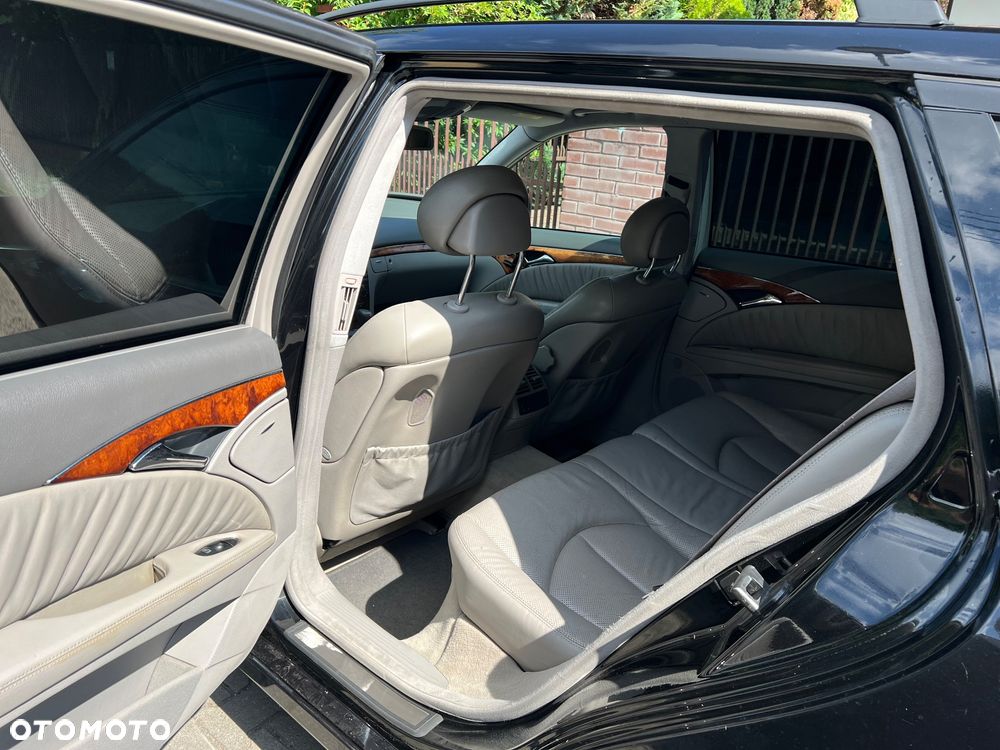 Mercedes-Benz Klasa E 320 CDI T Elegance - 10