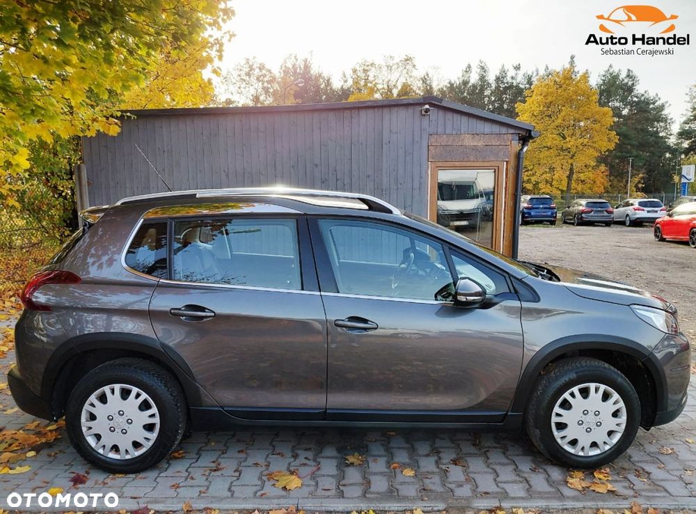 Peugeot 2008 - 11