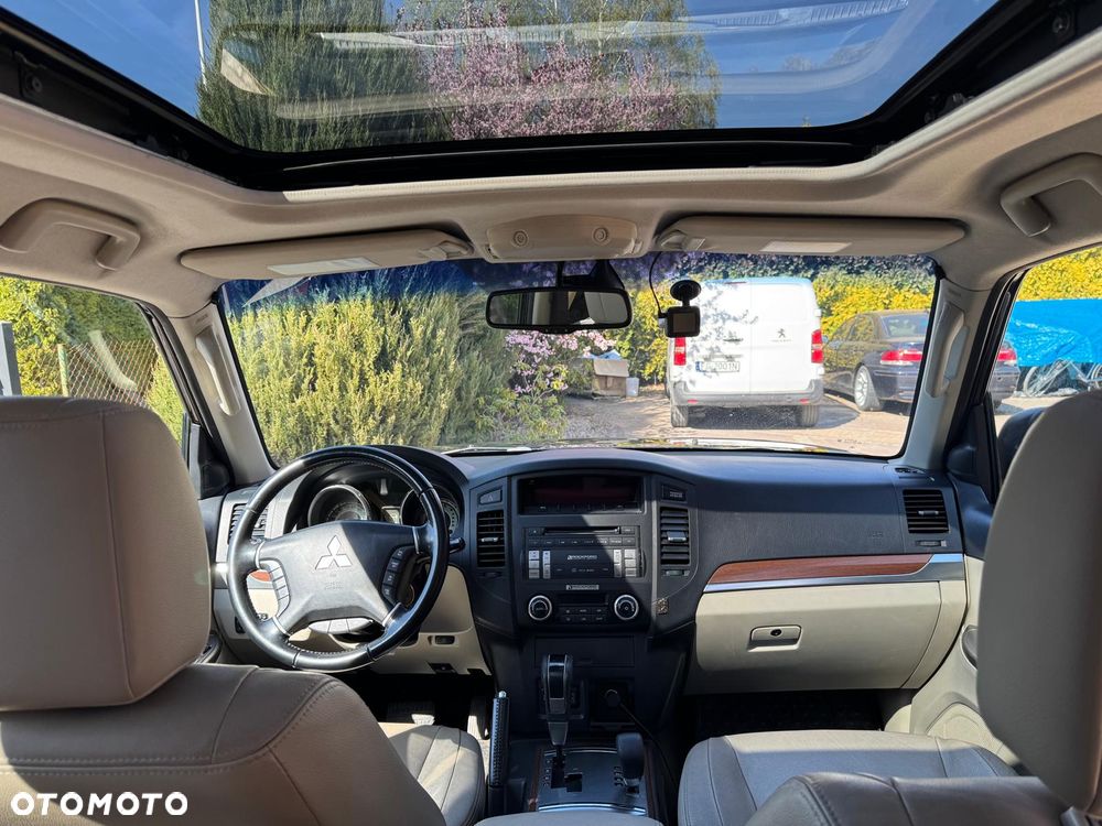 Mitsubishi Pajero 3.2 DID Instyle - 10