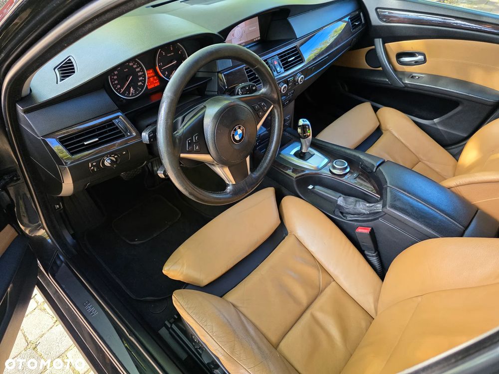 BMW Seria 5 535d - 13
