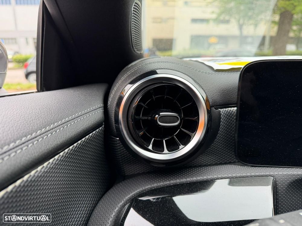 Mercedes-Benz CLA 250 - 18