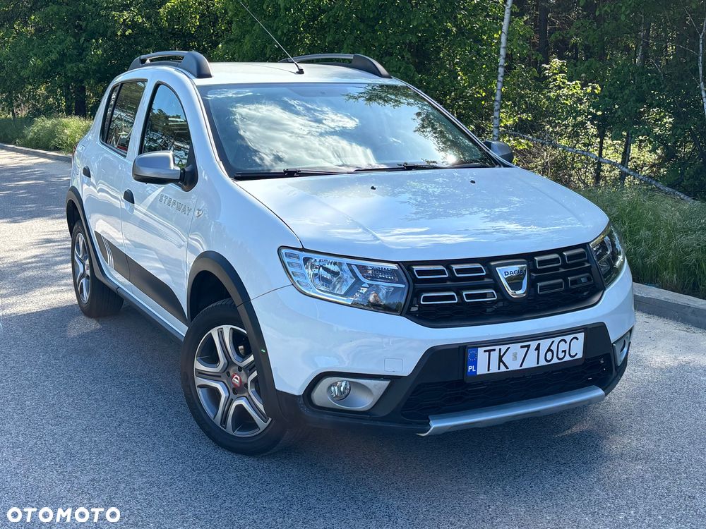 Dacia Sandero Stepway dCi 90 (S&S) Essential - 1