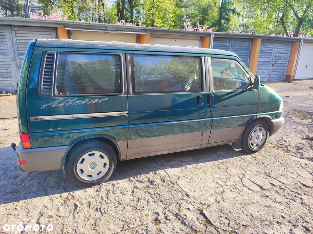 Volkswagen Multivan - 3