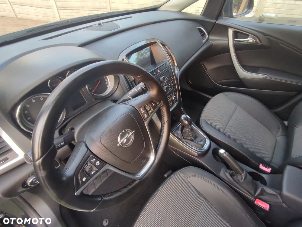 Opel Astra - 25