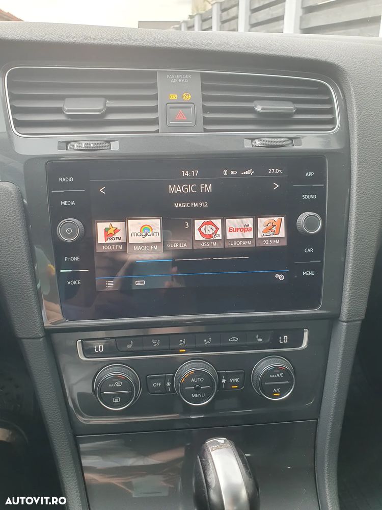 Volkswagen Golf 1.6 TDI DSG Comfortline - 3