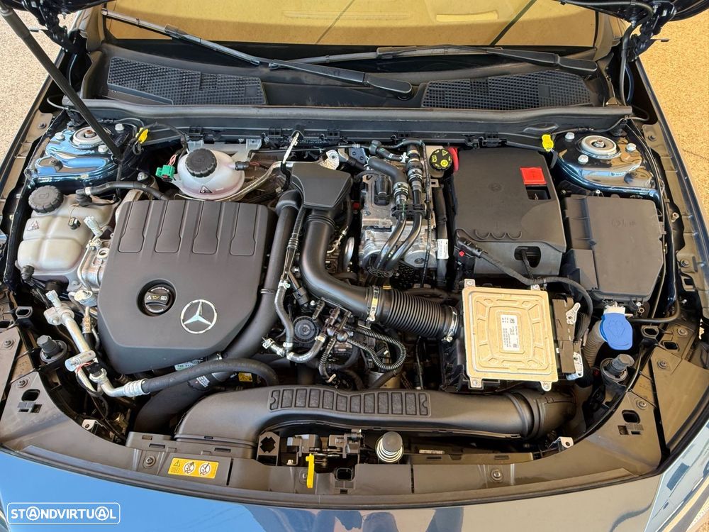 Mercedes-Benz A 250 Limousine e 8G-DCT AMG Line Advanced Plus - 28
