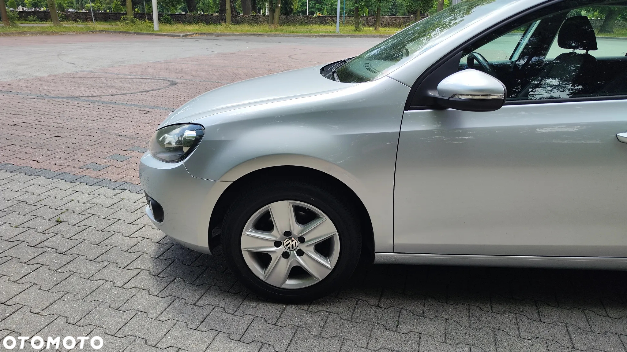 Volkswagen Golf VI 1.6 Comfortline - 3