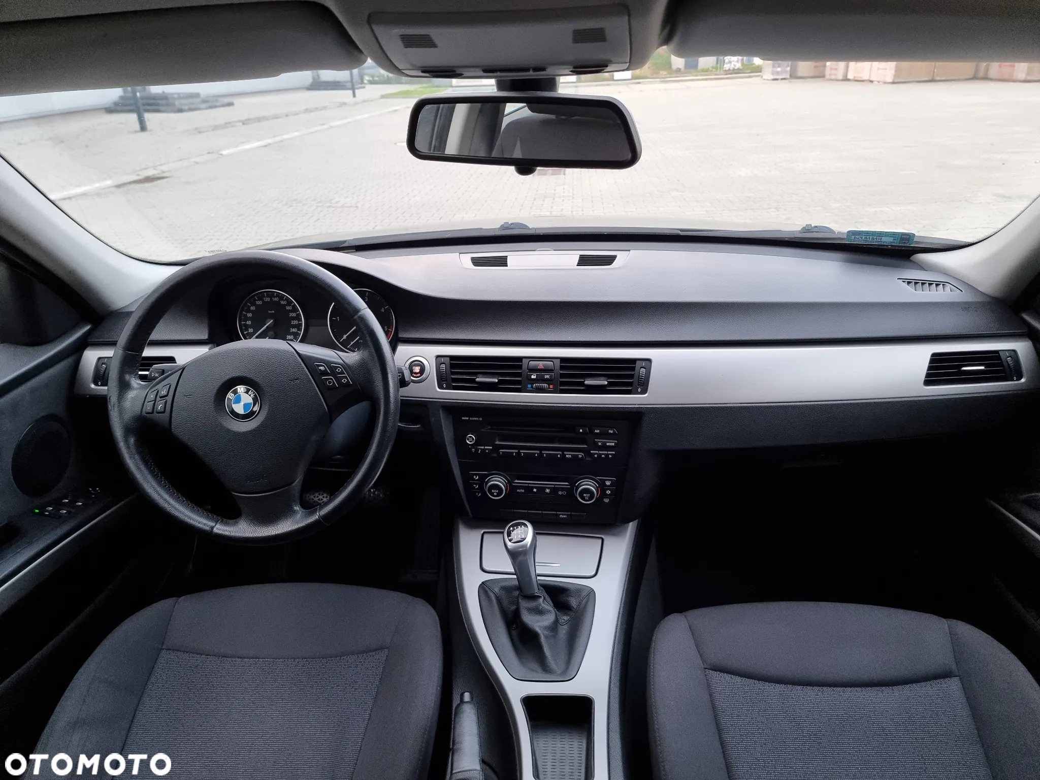 BMW Seria 3 320d DPF Touring - 22