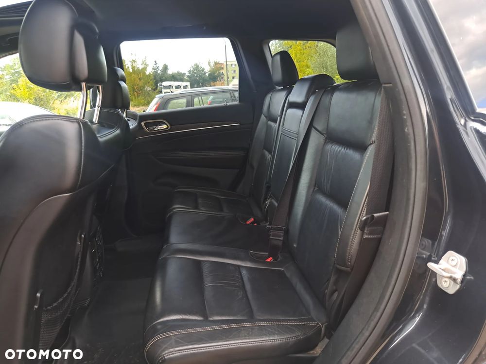 Jeep Grand Cherokee - 13