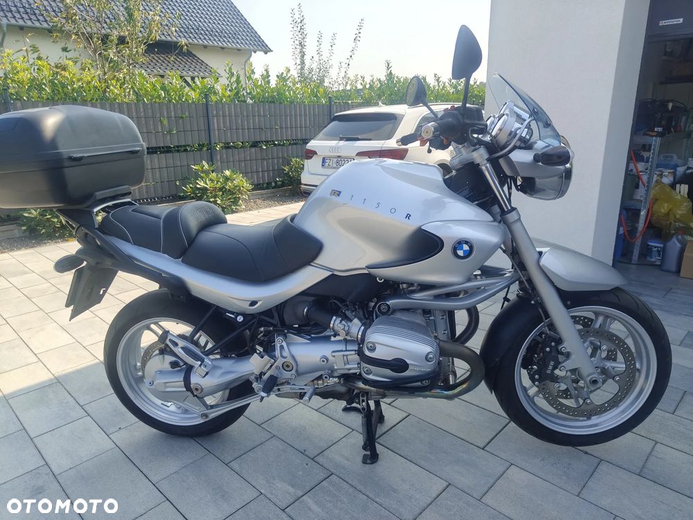 BMW R - 1
