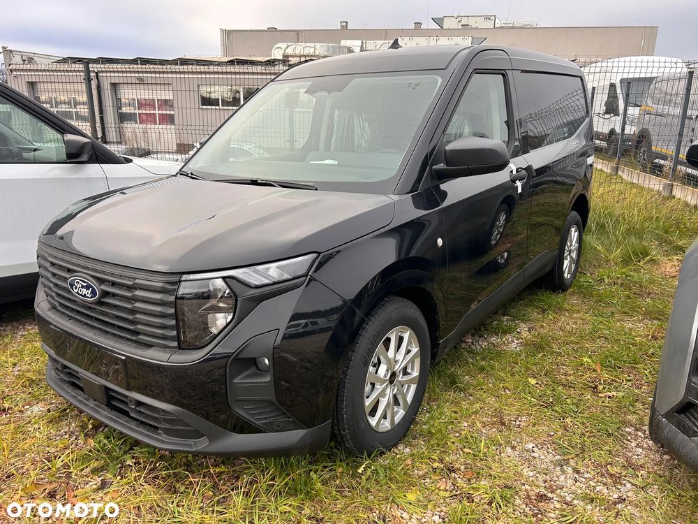 Ford Transit Courier - 1