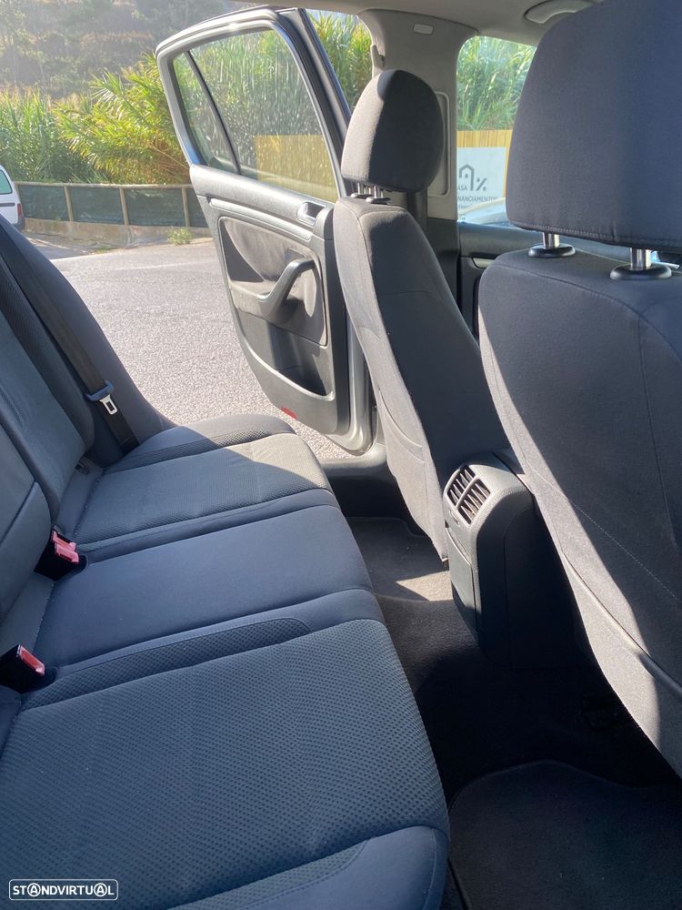 VW Golf 1.9 TDi Highline Aut. - 5