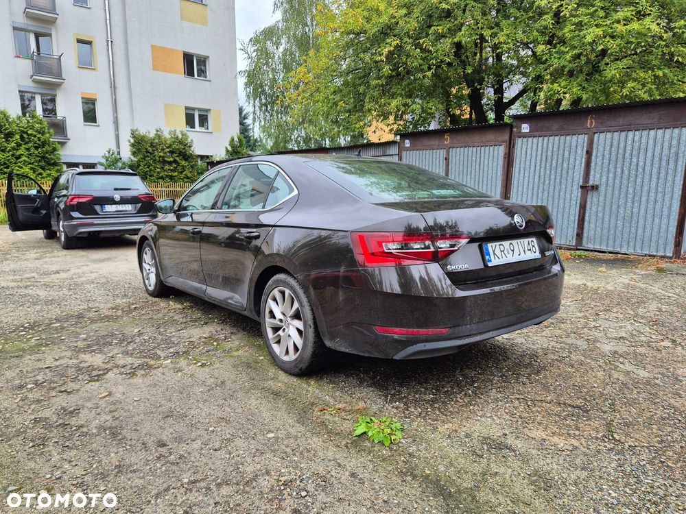 Skoda Superb - 5