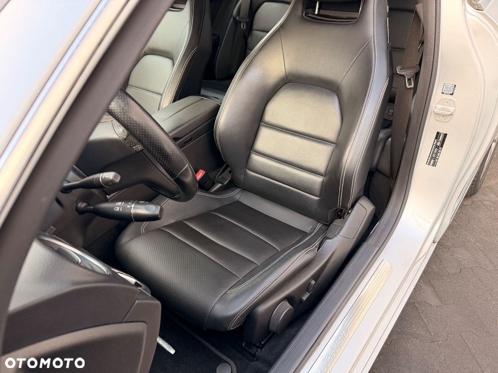 Mercedes-Benz Klasa C 180 BlueEFFICIENCY - 17