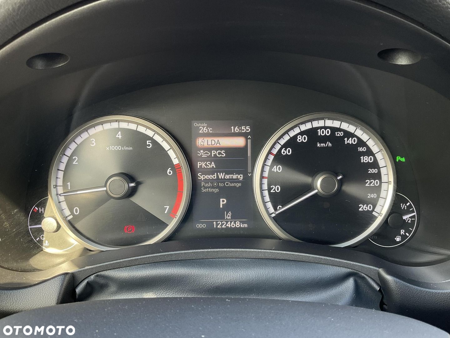 Lexus NX 300 F Sport AWD - 19