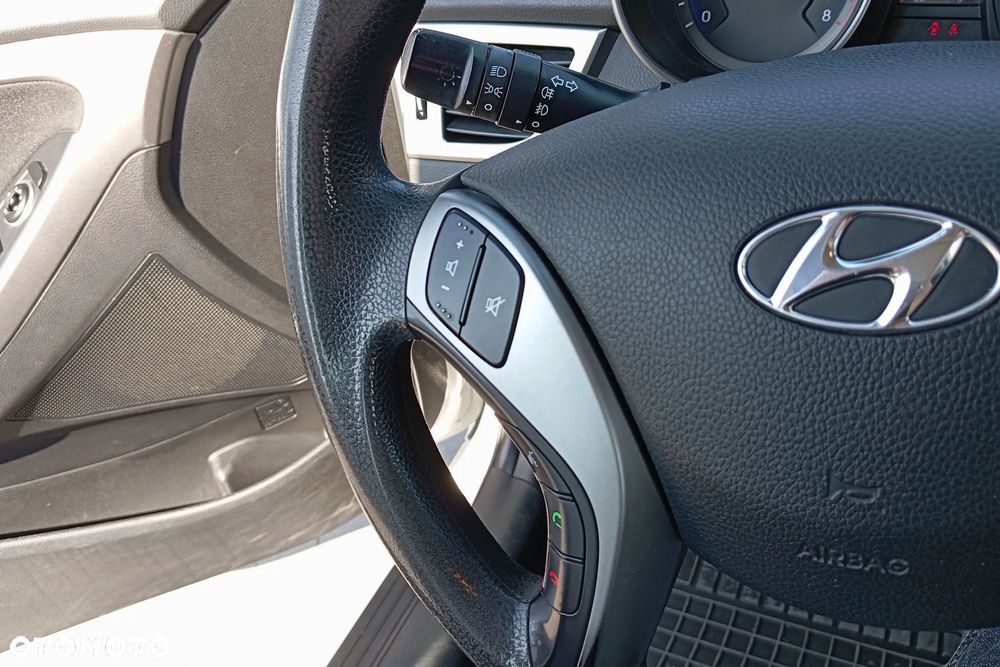 Hyundai i30 - 23