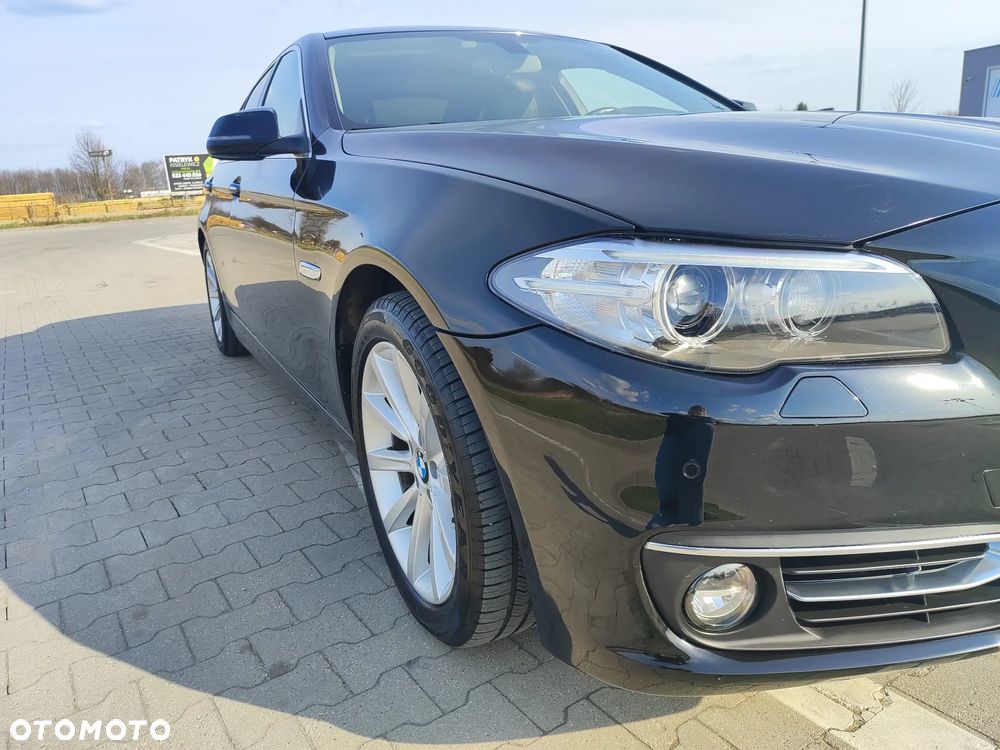 BMW Seria 5 535i - 12