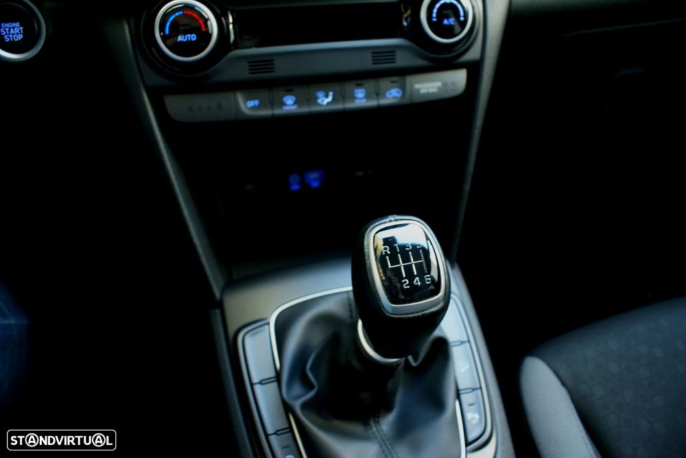 Hyundai Kauai 1.0 T-GDi Premium Tec.Preto - 16