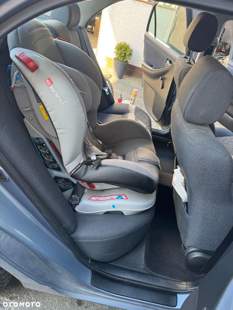 Toyota Corolla 1.4 VVT-i Base - 11