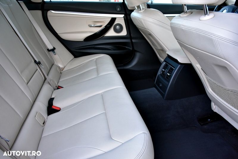 BMW Seria 3 320d Aut. Sport Line - 20