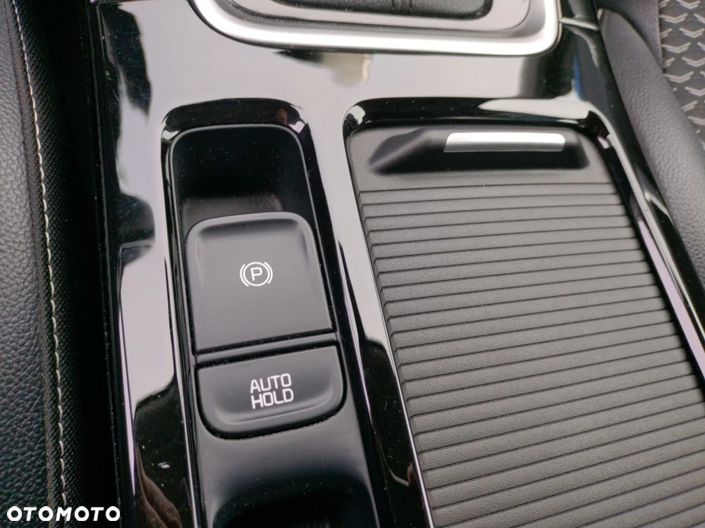 Kia Ceed 1.5 T-GDI Business Line DCT - 29