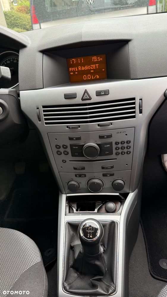 Opel Astra 1.4 - 19