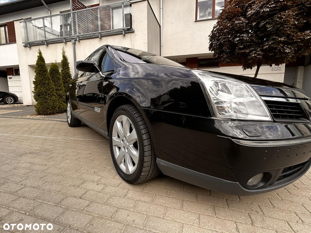 Renault Vel Satis 3.5 V6 Initiale - 4
